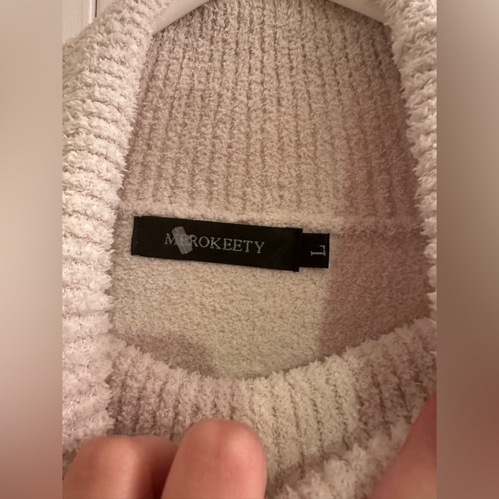 Merokeety Cozy Chunky Knit Turtleneck Sweater | Oversized Cream/Oatmeal - Size L - Picture 8 of 9